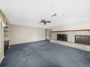 1019 Reseda Drive, Houston TX 77062