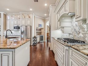 12915 Dunbar Cave Court, Humble TX 77346