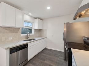 4119 Ebbtide Drive, Houston TX 77045