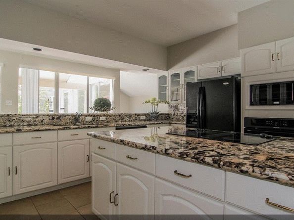 11423 Wickersham Lane, Houston TX 77077