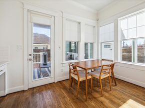 304 Walton Street, Houston TX 77009