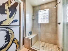 30 Hackberry Lane A, Houston TX 77027