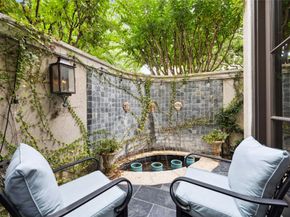 30 Hackberry Lane A, Houston TX 77027