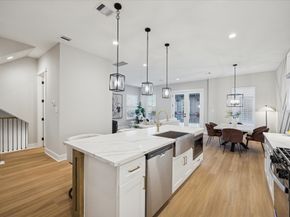 719 Thornton Road B, Houston TX 77018