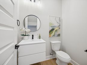 719 Thornton Road B, Houston TX 77018