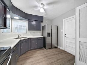 7707 Arberry Street, Houston TX 77012