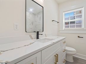 2817 Winbern Street, Houston TX 77004