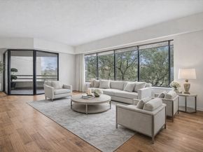 101 Westcott Street 305, Houston TX 77007