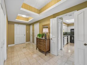 101 Westcott Street 305, Houston TX 77007