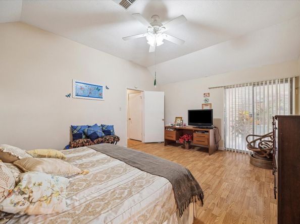 15427 Rio Plaza Drive, Houston TX 77083