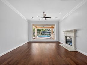 11 Gleannloch Estates Drive, Spring TX 77379