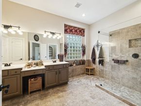 167 E Northcastle Circle, Conroe TX 77384