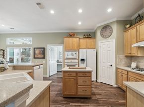 167 E Northcastle Circle, Conroe TX 77384