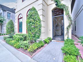 6335 E Mystic Meadow, Houston TX 77021