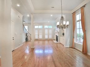 6335 E Mystic Meadow, Houston TX 77021