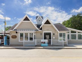 830 Azalea Street, Houston TX 77018