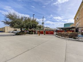 6655 W Sam Houston Parkway S 1K, Houston TX 77072