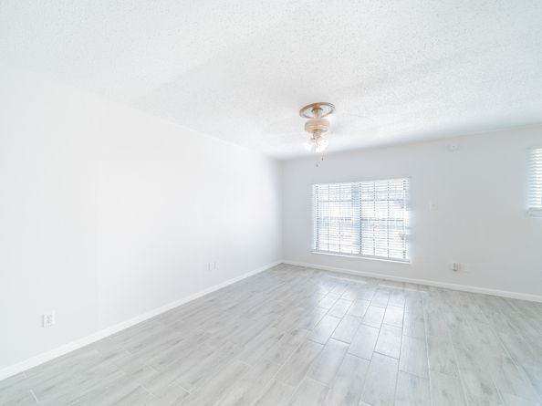 3502 Pine Meadow Lane, Houston TX 77039