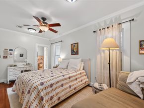 701 Highland Street, Houston TX 77009
