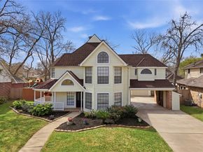1627 N Hearthside Drive, Richmond TX 77406