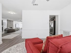 1627 N Hearthside Drive, Richmond TX 77406