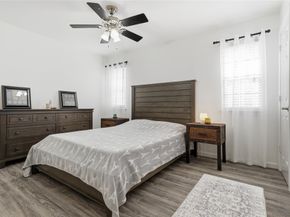 1627 N Hearthside Drive, Richmond TX 77406