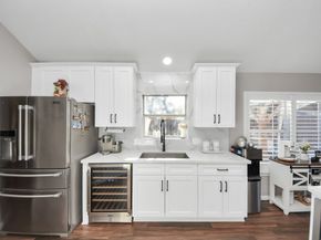 6115 Pine Lakes Drive, Katy TX 77493