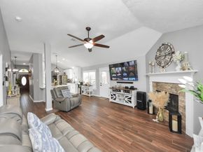 6115 Pine Lakes Drive, Katy TX 77493