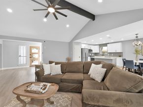 146 W Woodstock Circle Drive, Spring TX 77381