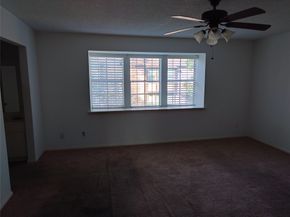 10546 Hammerly Boulevard 323, Houston TX 77043