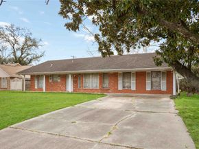 7131 Bellaire Boulevard, Houston TX 77074