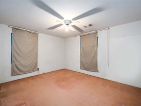 7131 Bellaire Boulevard, Houston TX 77074