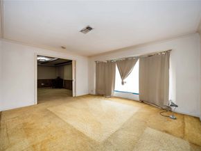 7131 Bellaire Boulevard, Houston TX 77074