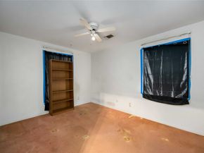 7131 Bellaire Boulevard, Houston TX 77074