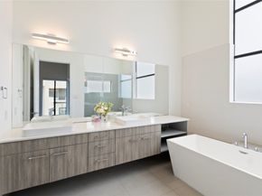 1302 Crocker Street, Houston TX 77019