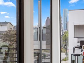 1302 Crocker Street, Houston TX 77019