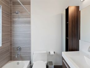 1302 Crocker Street, Houston TX 77019