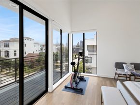 1302 Crocker Street, Houston TX 77019