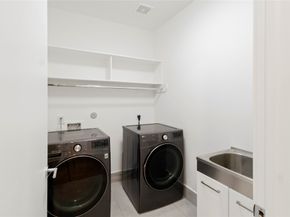 1302 Crocker Street, Houston TX 77019