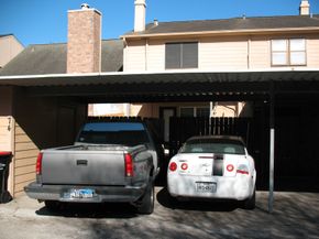 7700 Creekbend Drive 74, Houston TX 77071