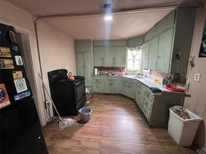 4801 Englewood Street, Houston TX 77026