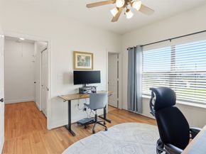 2424 Navigation Boulevard D, Houston TX 77003