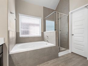 2802 Star Sky Way, Houston TX 77045