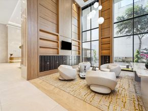 1701 Hermann Drive 22CE, Houston TX 77004