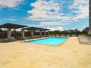 1701 Hermann Drive 22CE, Houston TX 77004