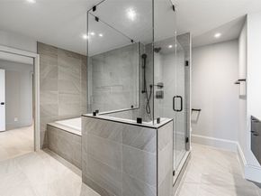 1701 Hermann Drive 22CE, Houston TX 77004