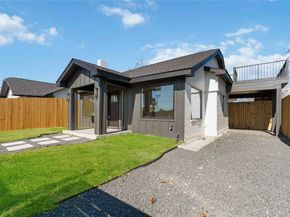 508 Dell Court, Houston TX 77009