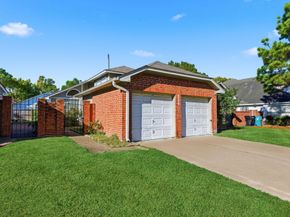 9306 Corner Oaks Lane, Houston TX 77036