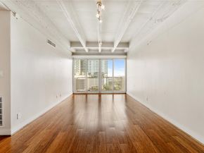 3600 Montrose Boulevard 904, Houston TX 77006