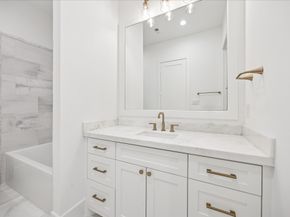 1111 Wakefield Drive, Houston TX 77018